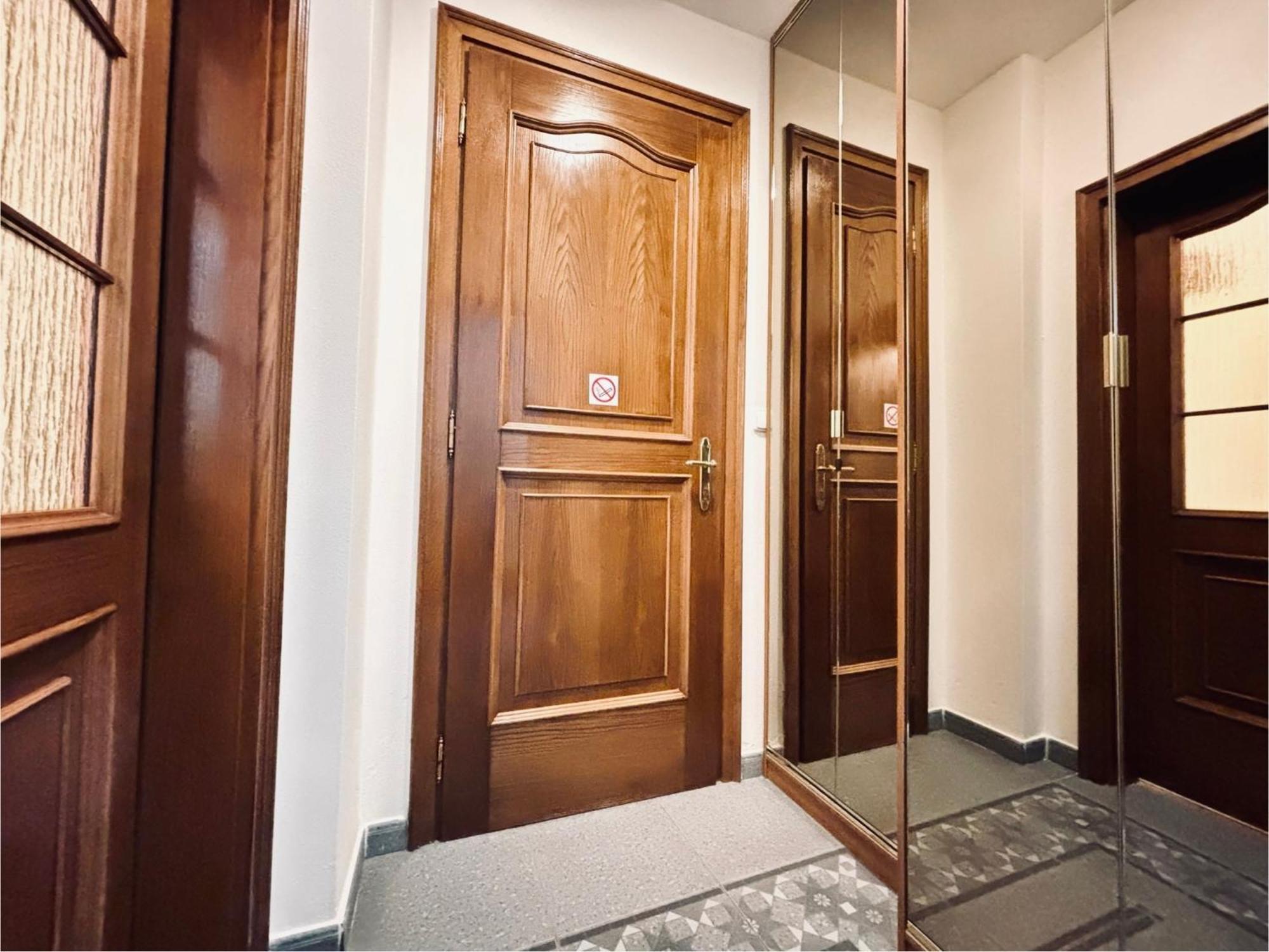 Poet'S Theme Room, Free Parking Karlovy Vary Exteriér fotografie